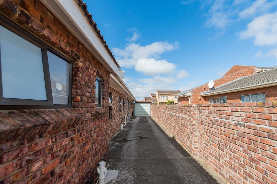 4 Bedroom Property for Sale in Malabar Eastern Cape